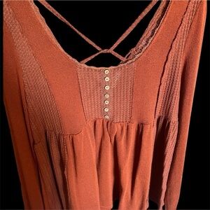 Time after time boutique flowy stretchy soft long sleeve top distressed